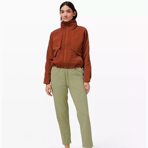 Lululemon Fly Pants - High Rise 7/8 Olive